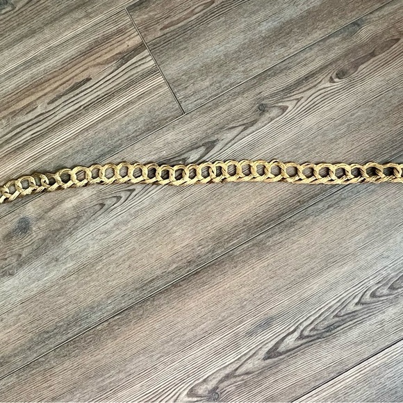 Gold Chain Belt with Circular Accent main image 6